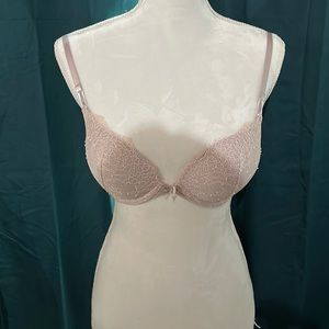 Victoria’s Secret Very Sexy Pink Lace Bombshell Adds Two Cups Bra